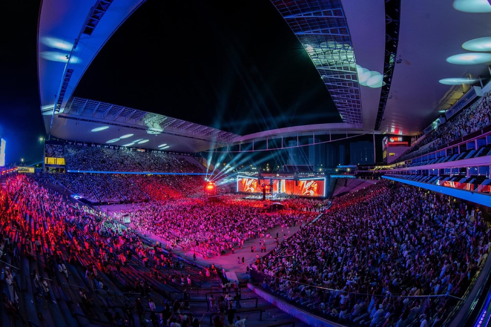 Neo Química Arena lotada em evento cristão produzido pela equipe — São Paulo